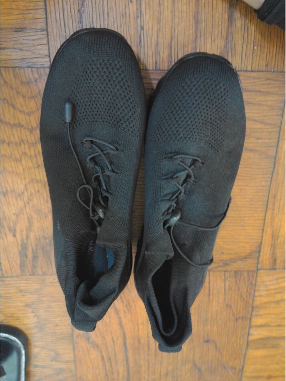 Comfort Wear Size 8 Sneakers Walking Shoes Athletic Comfort Toggle Lace Black